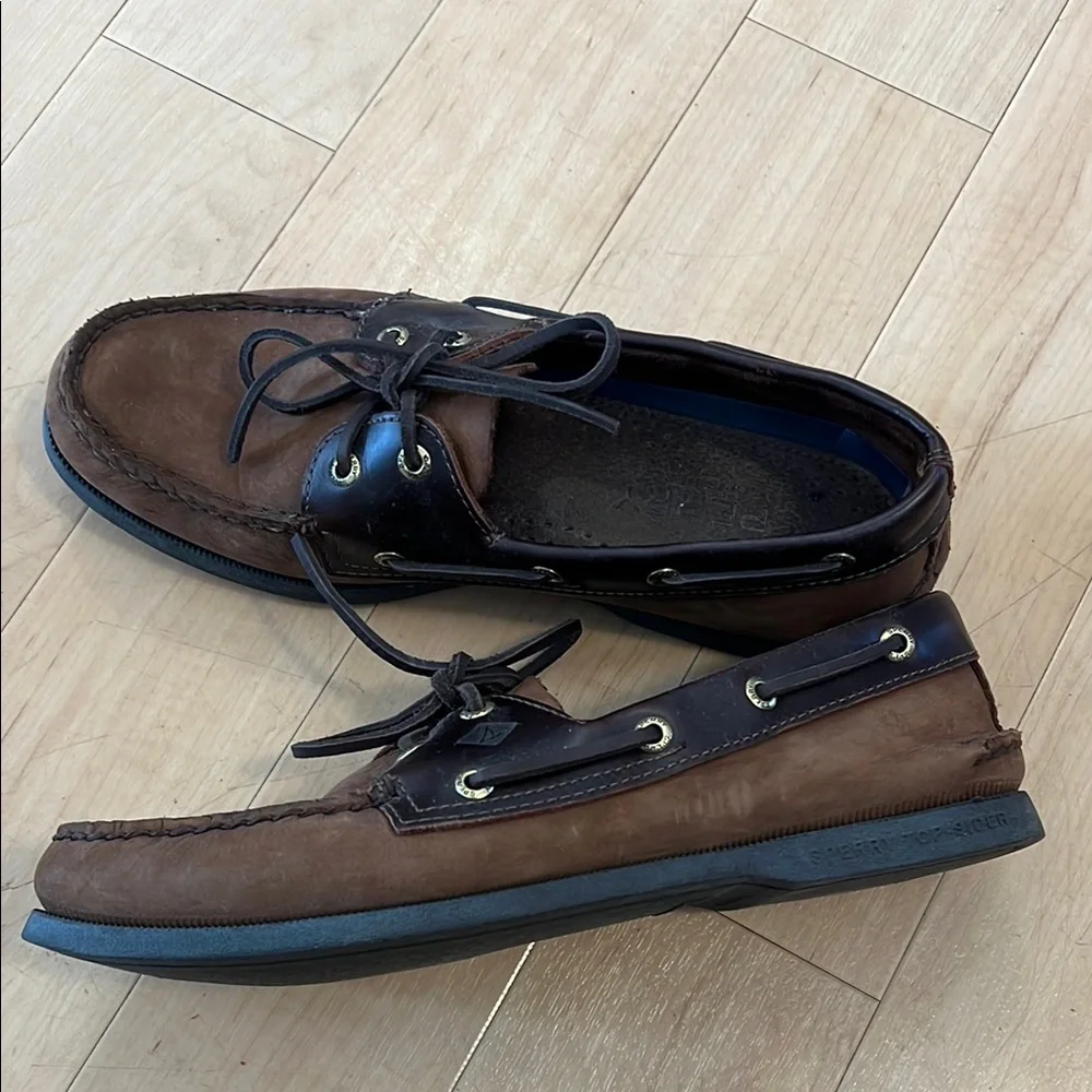 Sperry Brown Boat Shoes Moccasin Style 9.5